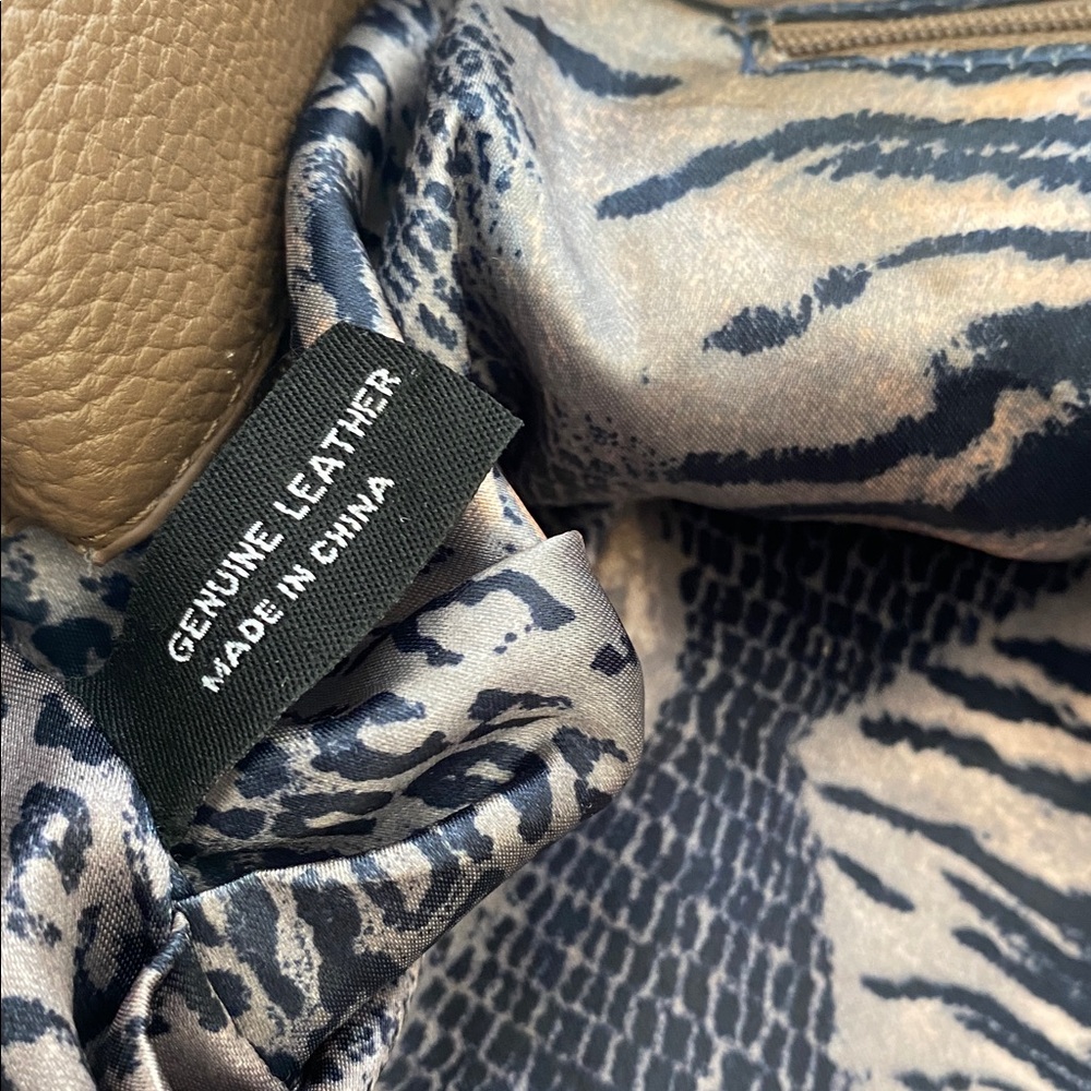 Fenn Wright Mason Brown Leather Extra Large Purse - image 7